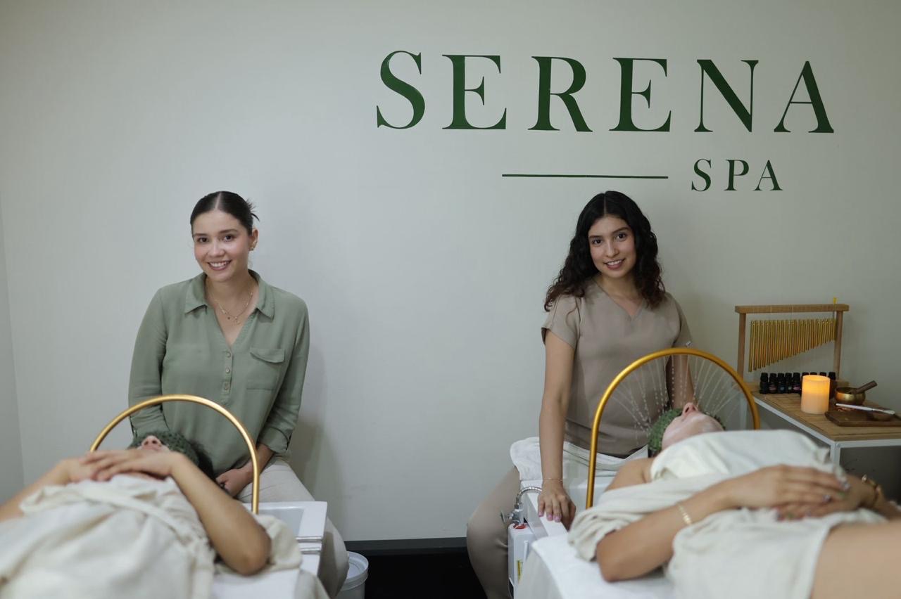 Equipo de Serena Spa and Relax Salon